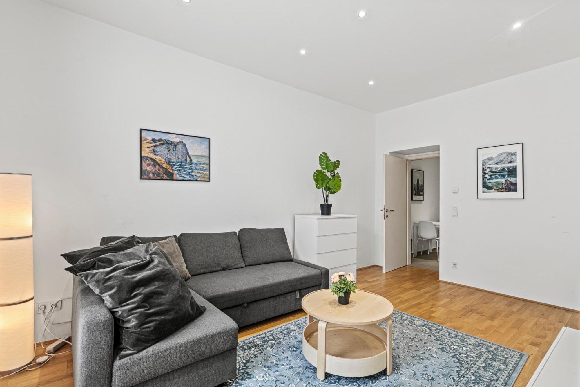 Cozy Near Center Apartment Wien